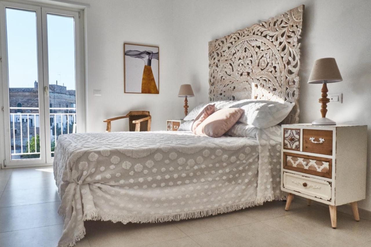 Equorum Delicious Suite - Ostuni Centro Bagian luar foto