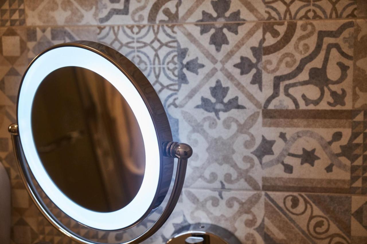 Equorum Delicious Suite - Ostuni Centro Bagian luar foto