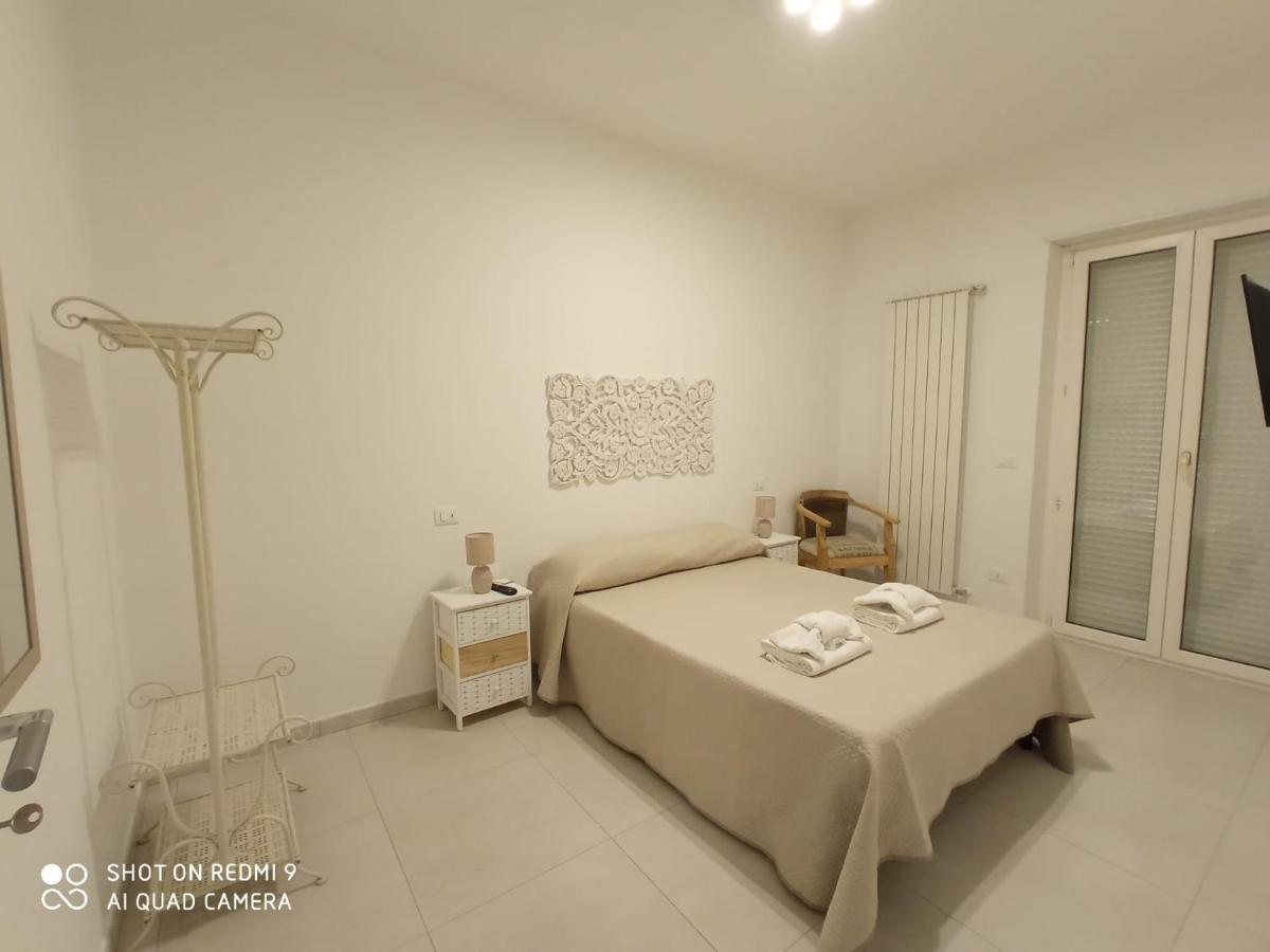 Equorum Delicious Suite - Ostuni Centro Bagian luar foto