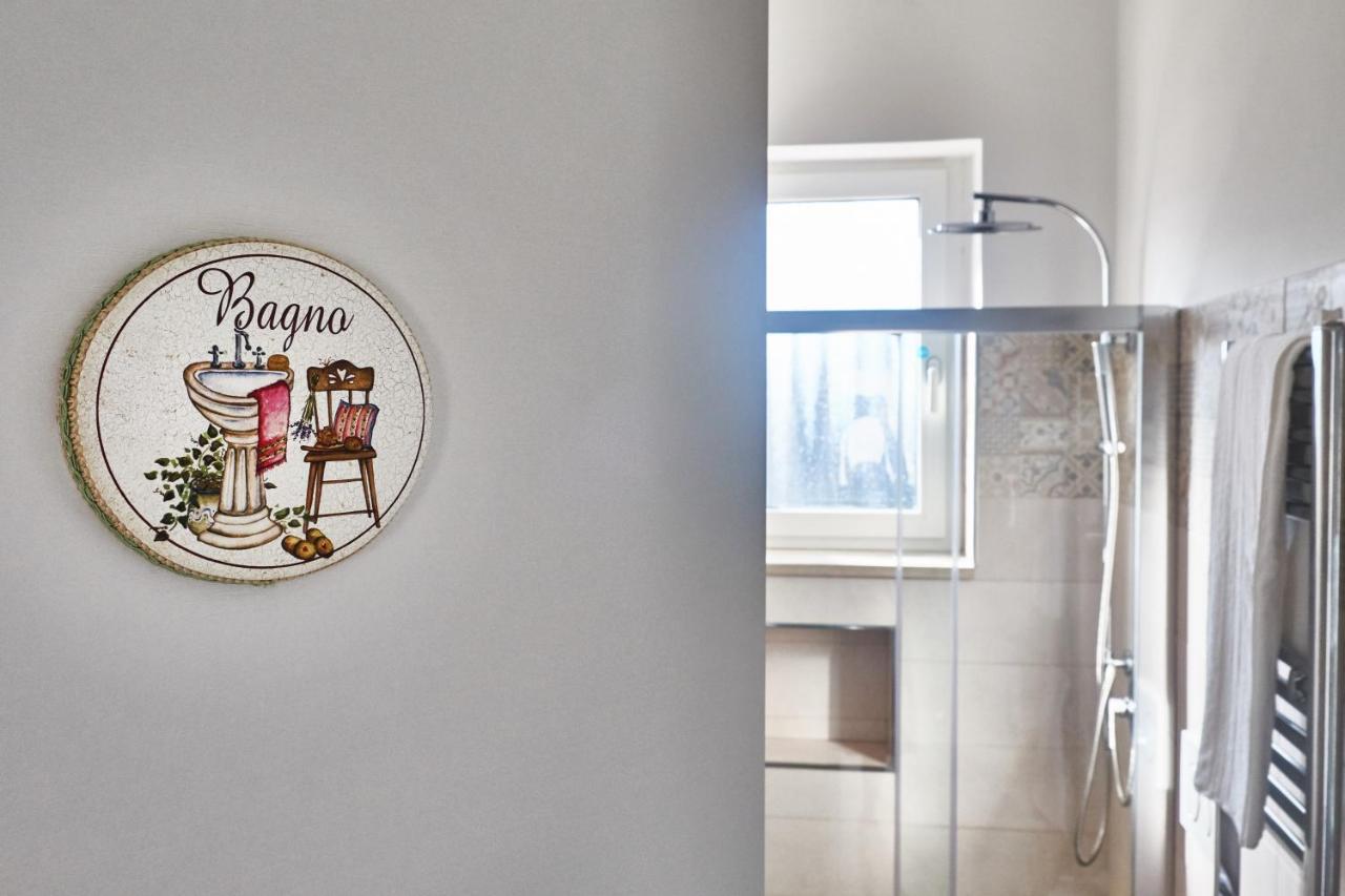 Equorum Delicious Suite - Ostuni Centro Bagian luar foto