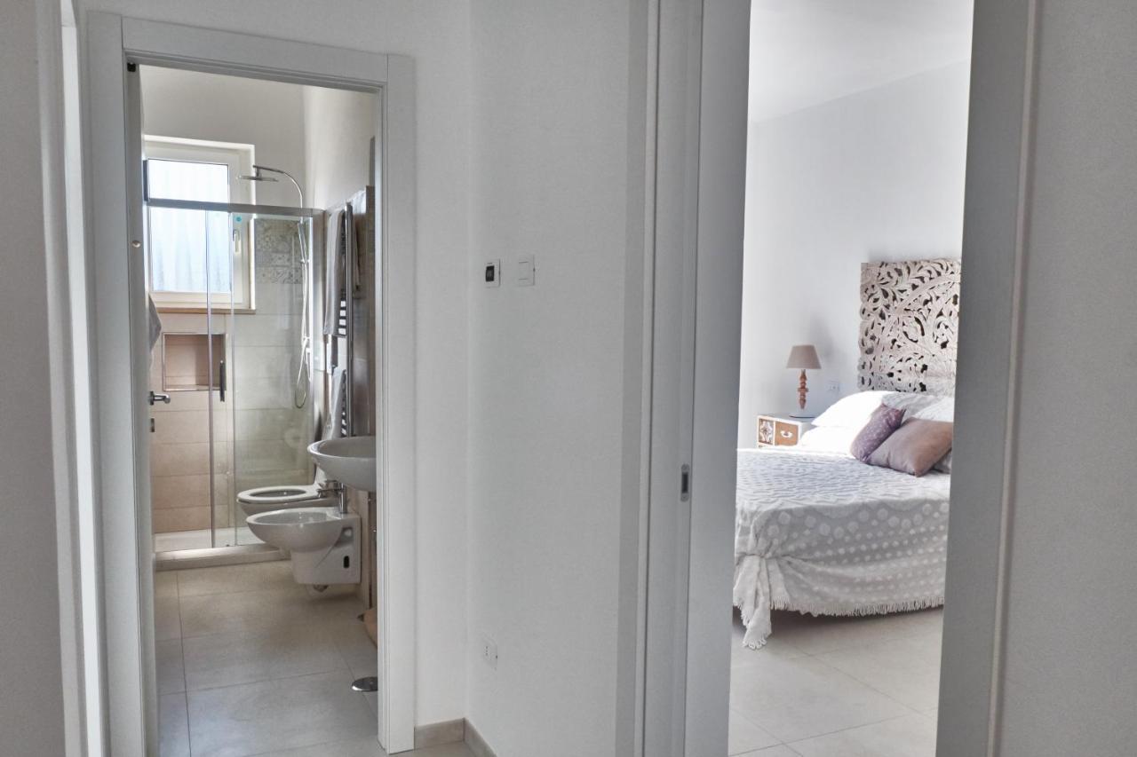 Equorum Delicious Suite - Ostuni Centro Bagian luar foto